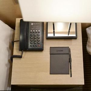 Standard Twin Room No Window